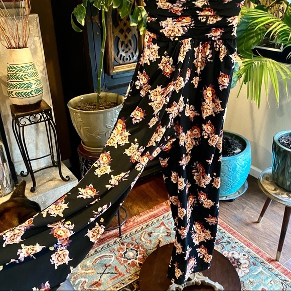 Revolve Floral Wide Leg Strapless Jumpsuit - Picture 7 of 14